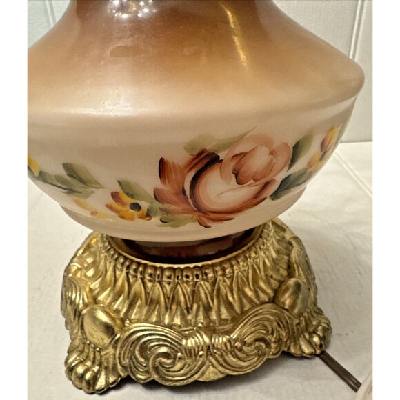 VTG Accurate Casting Hurricane Parlor Lamp Brown Floral Gone With The Wind WORKS - Picture 4 of 9